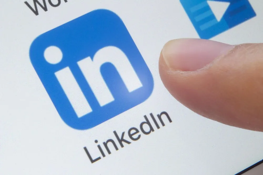 Use LinkedIn to Land a Job in Charlotte: 5 Essential Tips